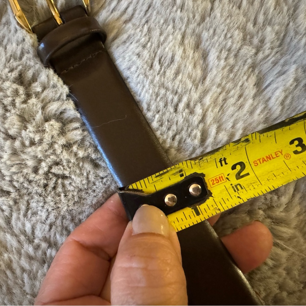 Men's Black Leather Belt with Gold Buckle - Picture 6 of 6